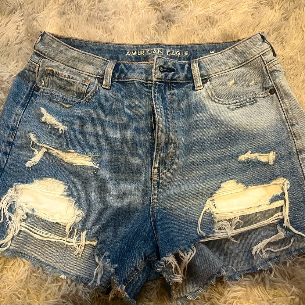 American Eagle mom shorts size 10